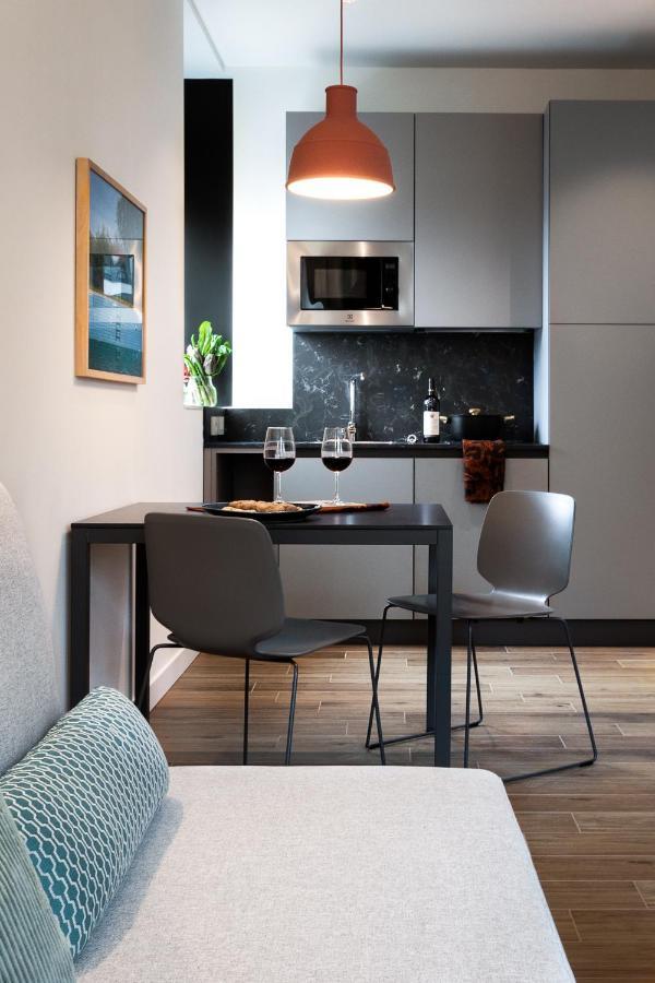Co99 Art Building Residence Milan Extérieur photo